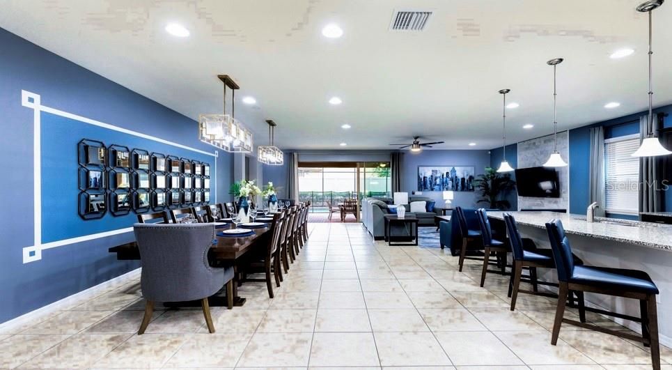 En Venta: $715,000 (8 camas, 6 baños, 4041 Pies cuadrados)