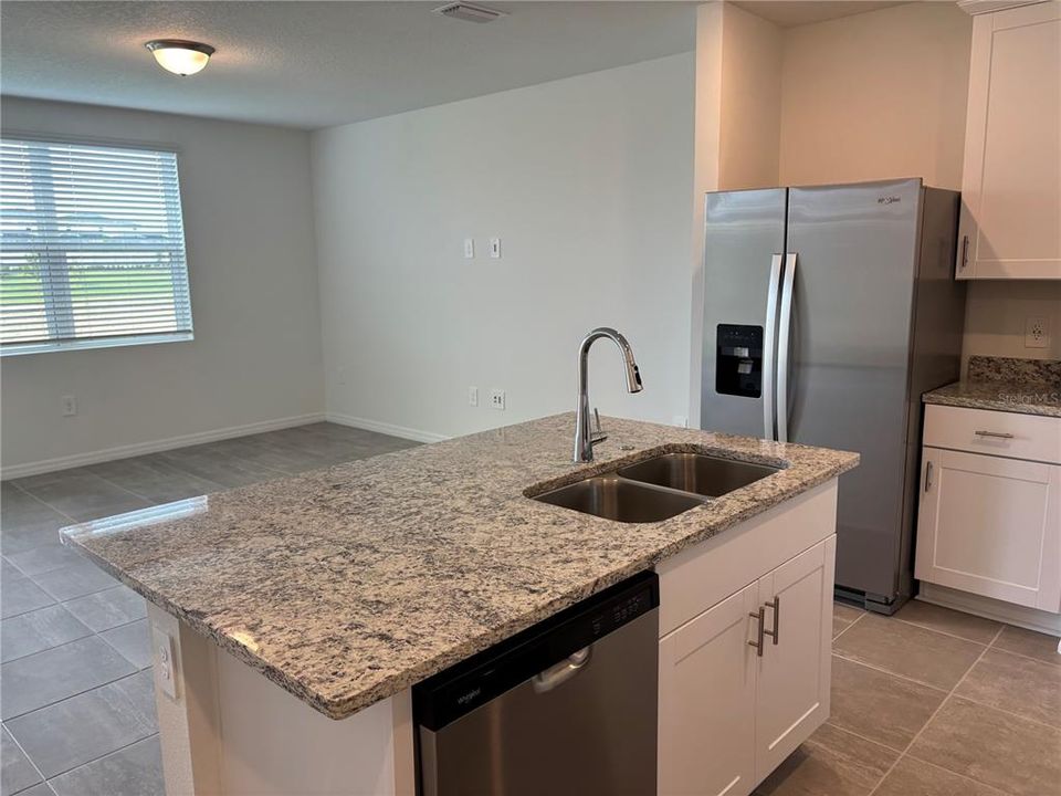 For Rent: $2,000 (3 beds, 2 baths, 1485 Square Feet)