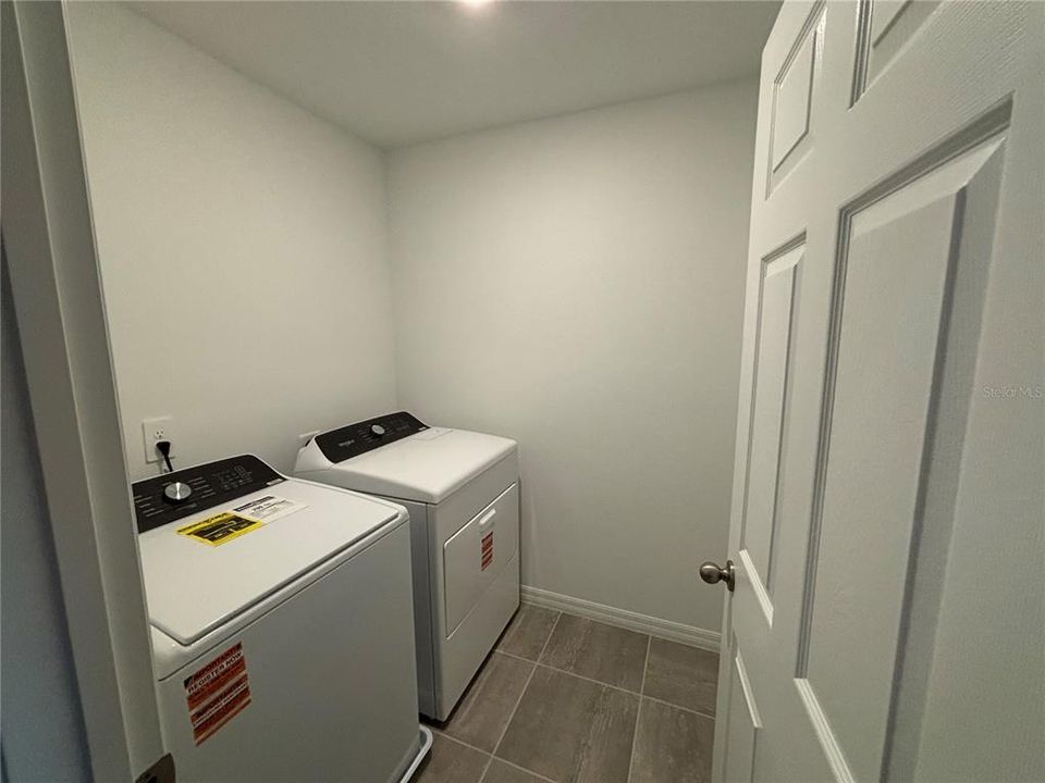 For Rent: $2,000 (3 beds, 2 baths, 1485 Square Feet)