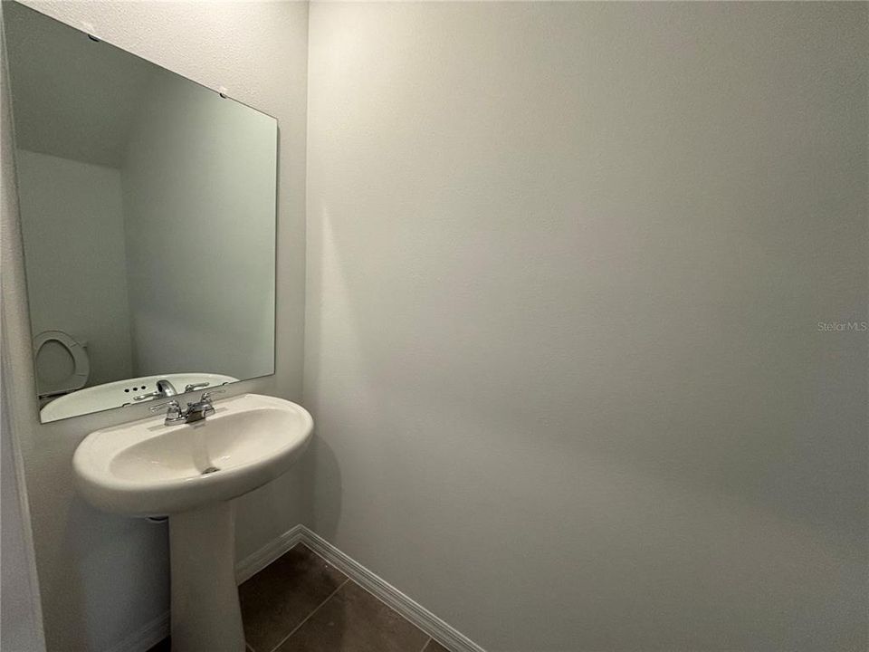 For Rent: $2,000 (3 beds, 2 baths, 1485 Square Feet)