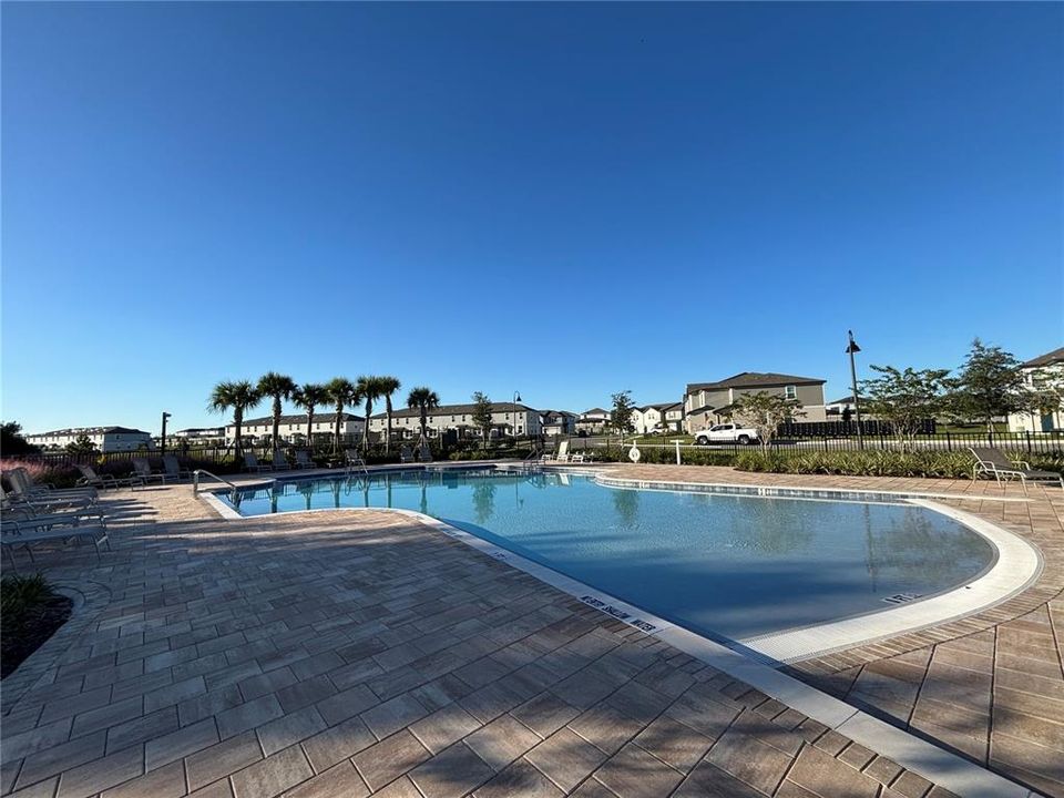 For Rent: $2,000 (3 beds, 2 baths, 1485 Square Feet)