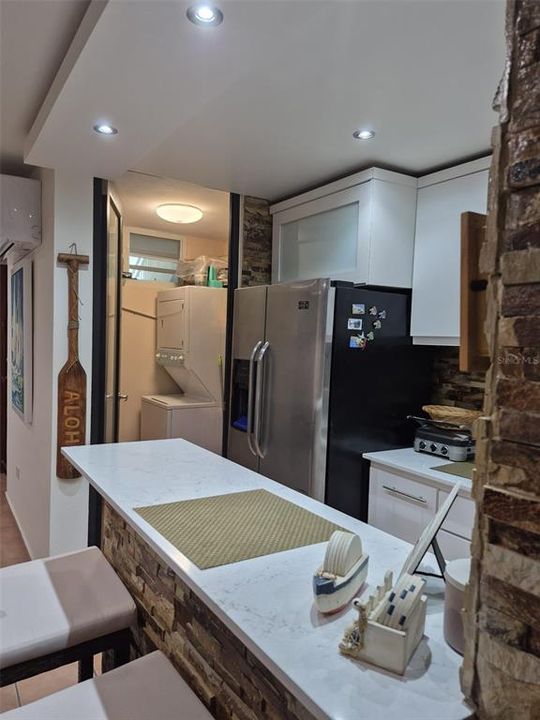 For Sale: $295,000 (3 beds, 2 baths, 1218 Square Feet)