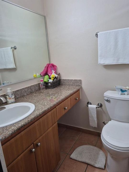 For Sale: $295,000 (3 beds, 2 baths, 1218 Square Feet)