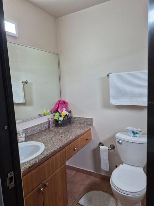 For Sale: $295,000 (3 beds, 2 baths, 1218 Square Feet)