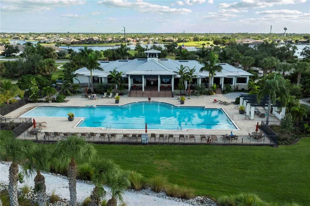 For Sale: $345,000 (2 beds, 2 baths, 1121 Square Feet)