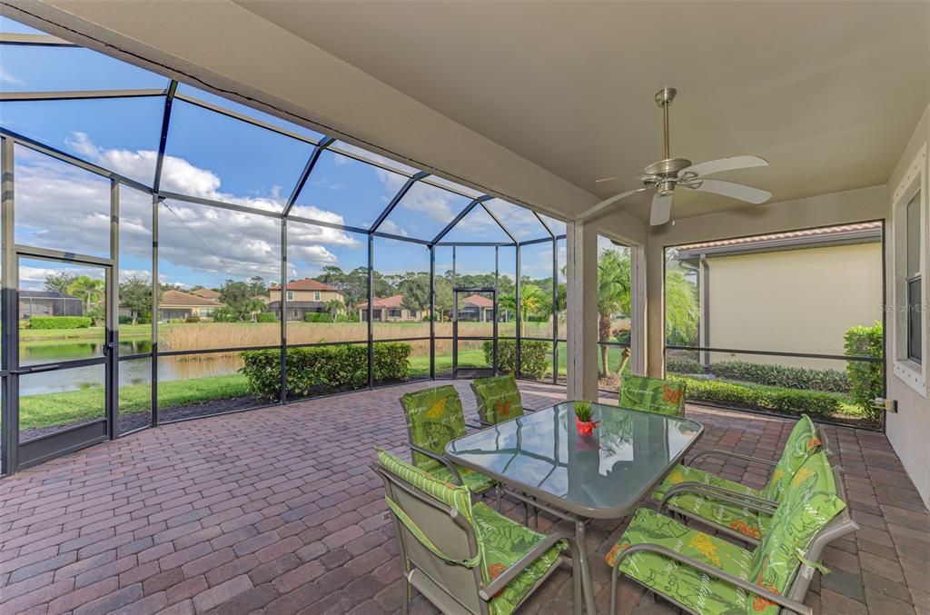 待售: $549,000 (3 贝兹, 2 浴室, 1984 平方英尺)