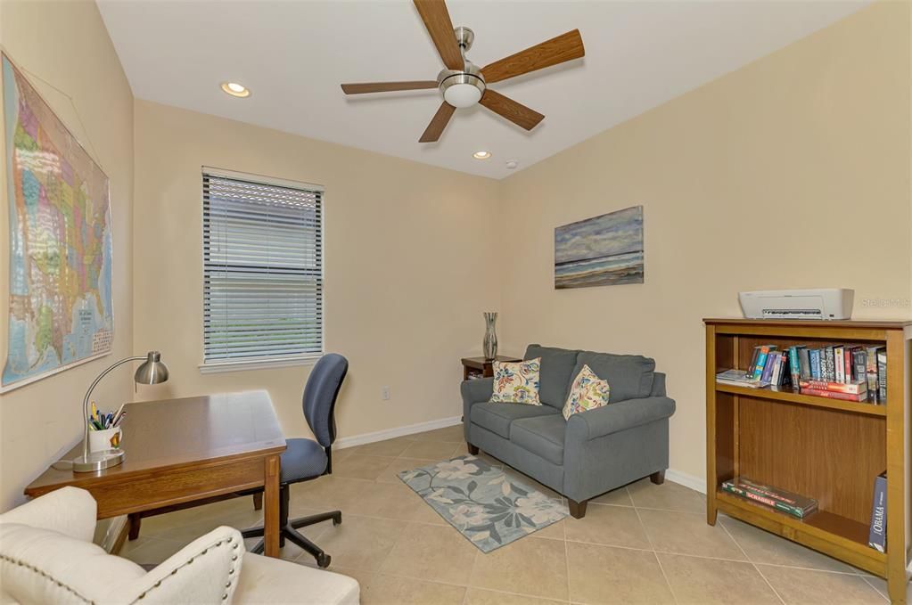 待售: $549,000 (3 贝兹, 2 浴室, 1984 平方英尺)