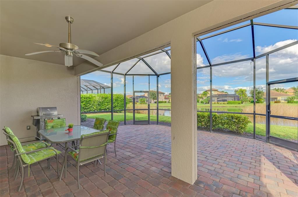 待售: $549,000 (3 贝兹, 2 浴室, 1984 平方英尺)