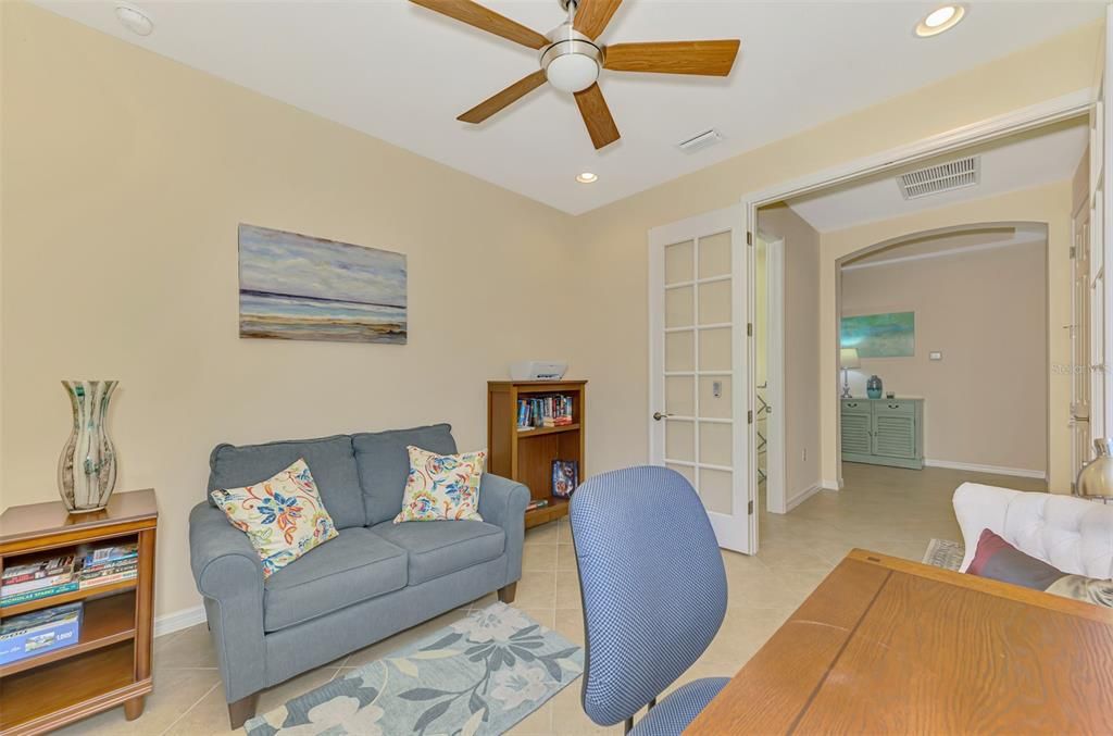 待售: $549,000 (3 贝兹, 2 浴室, 1984 平方英尺)