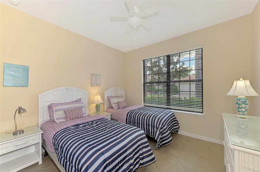 待售: $549,000 (3 贝兹, 2 浴室, 1984 平方英尺)