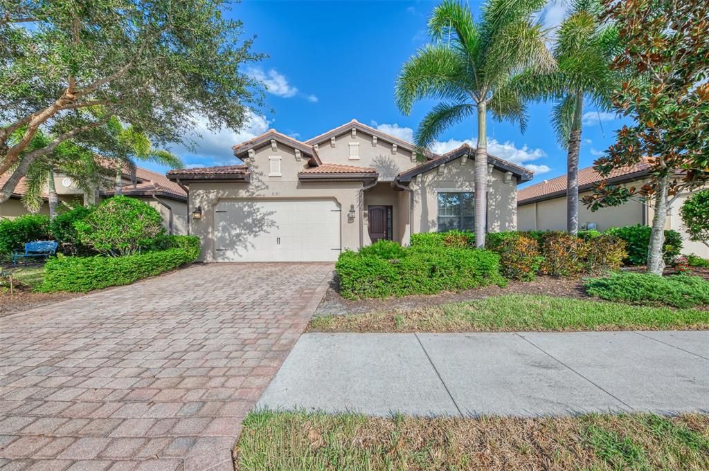 待售: $549,000 (3 贝兹, 2 浴室, 1984 平方英尺)