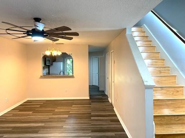 出租: $1,750 (2 贝兹, 2 浴室, 1185 平方英尺)