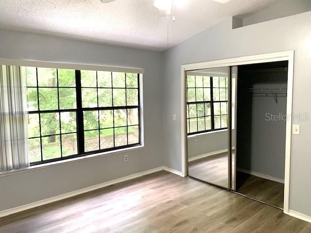 出租: $1,750 (2 贝兹, 2 浴室, 1185 平方英尺)