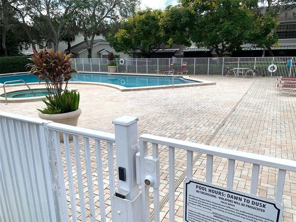 出租: $1,750 (2 贝兹, 2 浴室, 1185 平方英尺)