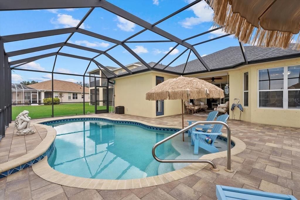 For Sale: $475,000 (3 beds, 3 baths, 2023 Square Feet)