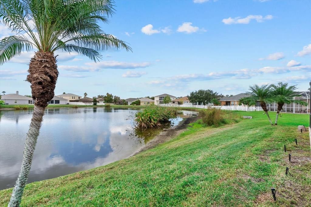 For Sale: $475,000 (3 beds, 3 baths, 2023 Square Feet)