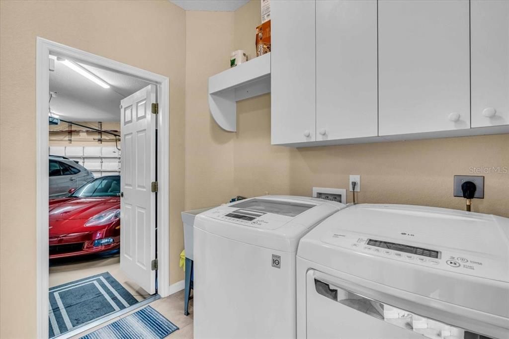 For Sale: $610,000 (3 beds, 2 baths, 2189 Square Feet)