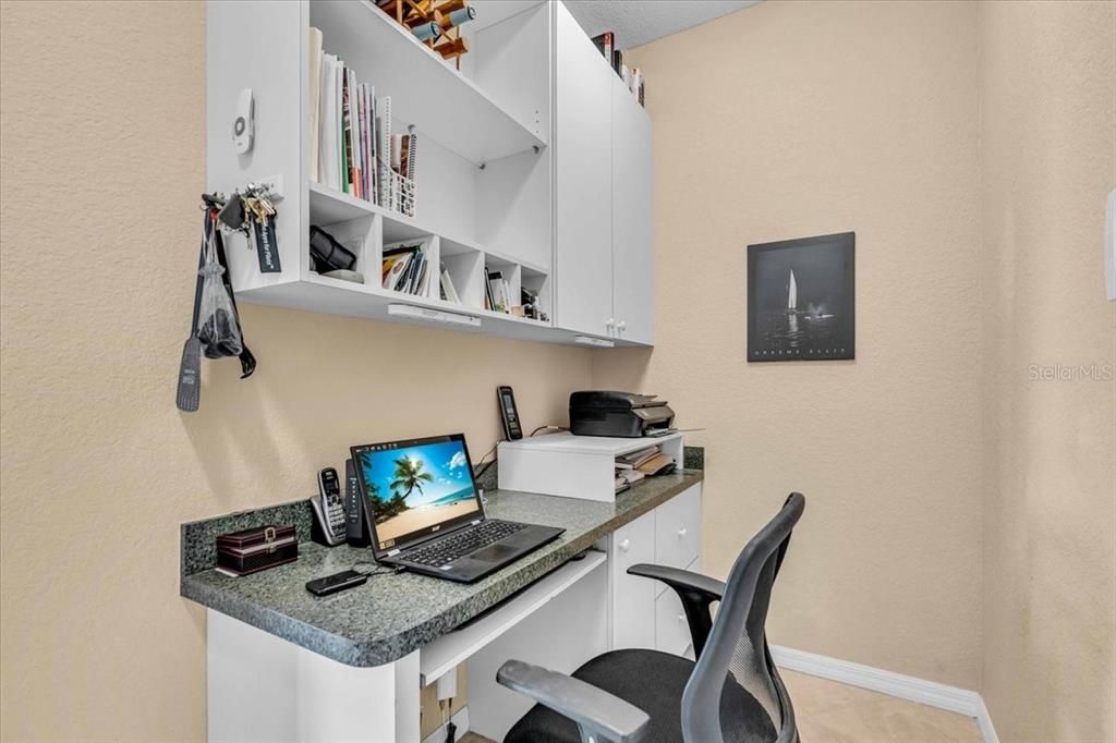 For Sale: $610,000 (3 beds, 2 baths, 2189 Square Feet)