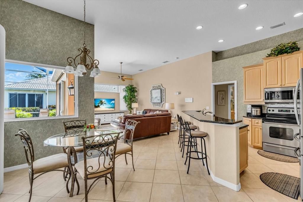 For Sale: $610,000 (3 beds, 2 baths, 2189 Square Feet)