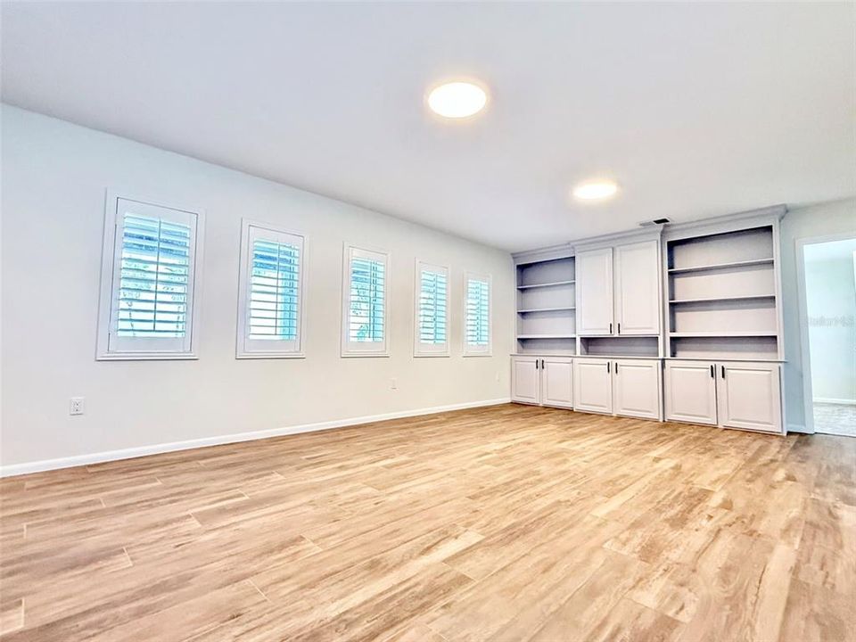 待售: $3,900,000 (4 贝兹, 3 浴室, 4255 平方英尺)