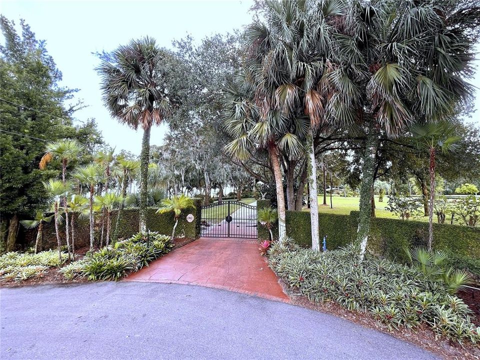 待售: $3,900,000 (4 贝兹, 3 浴室, 4255 平方英尺)