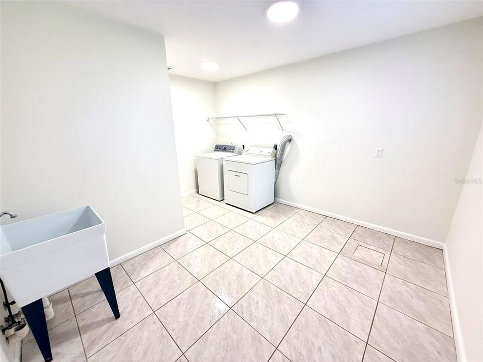 待售: $3,900,000 (4 贝兹, 3 浴室, 4255 平方英尺)