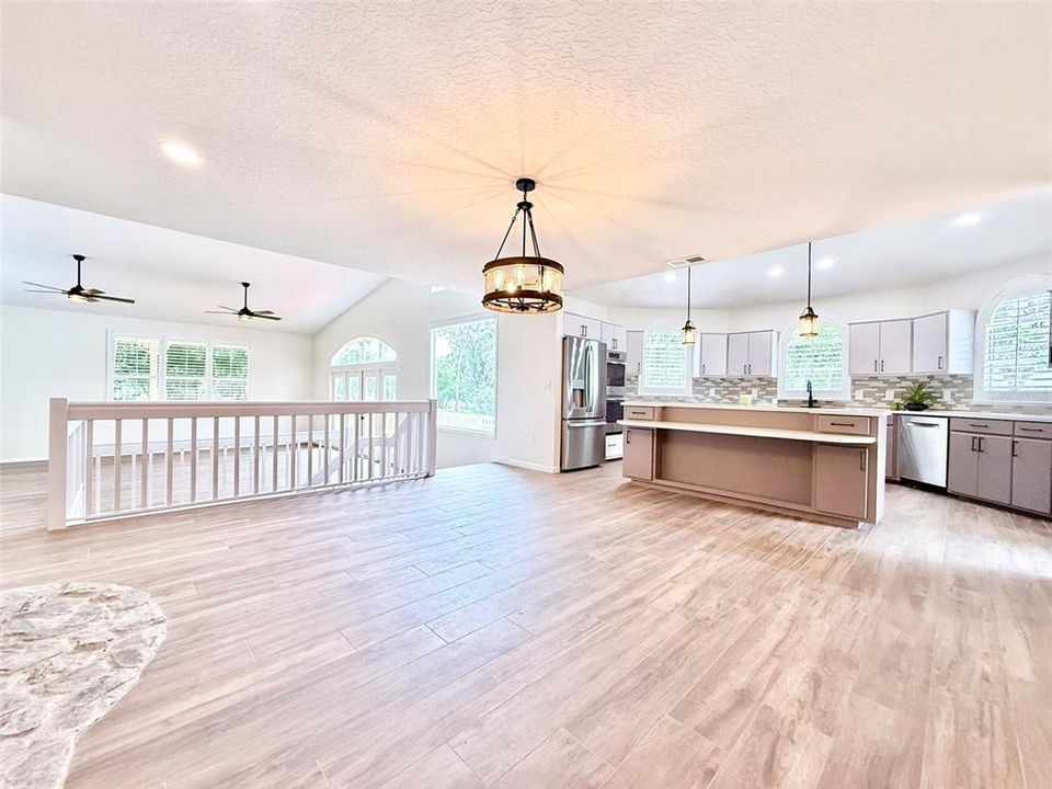 待售: $3,900,000 (4 贝兹, 3 浴室, 4255 平方英尺)