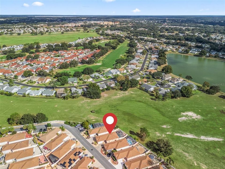 Active With Contract: $324,000 (2 beds, 2 baths, 1116 Square Feet)