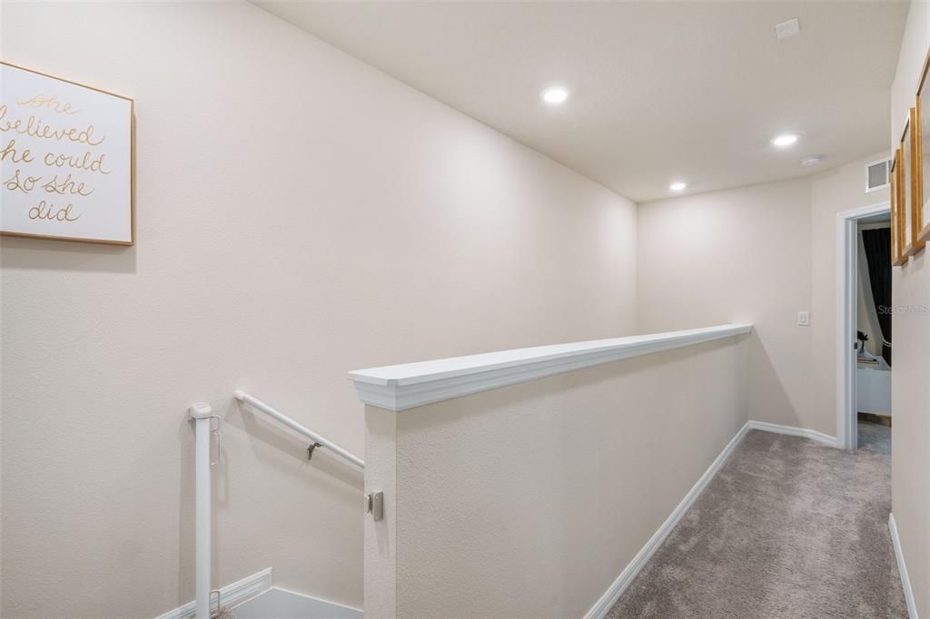 Под контрактом: $389,000 (2 спален, 2 ванн, 1472 Квадратных фут)