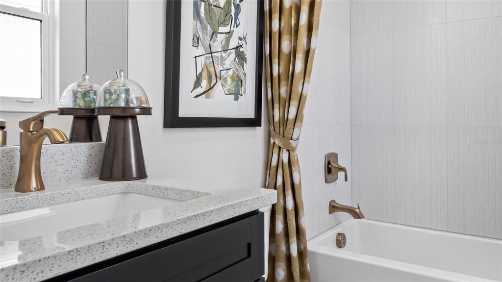 На продажу: $573,990 (3 спален, 3 ванн, 2568 Квадратных фут)