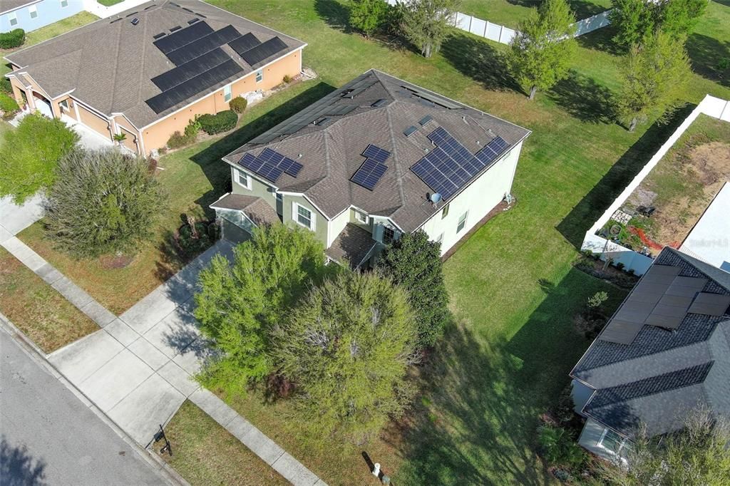 For Sale: $600,000 (5 beds, 4 baths, 3839 Square Feet)