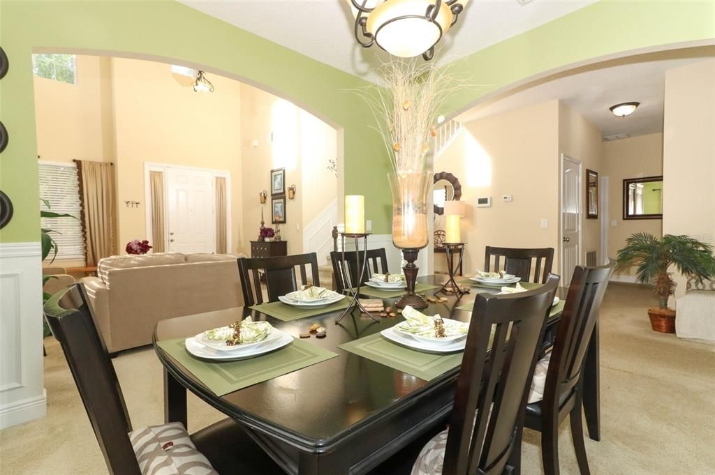 For Sale: $600,000 (5 beds, 4 baths, 3839 Square Feet)