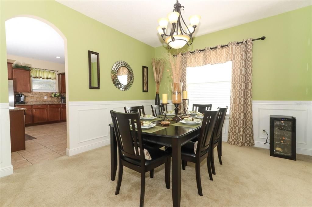 For Sale: $600,000 (5 beds, 4 baths, 3839 Square Feet)