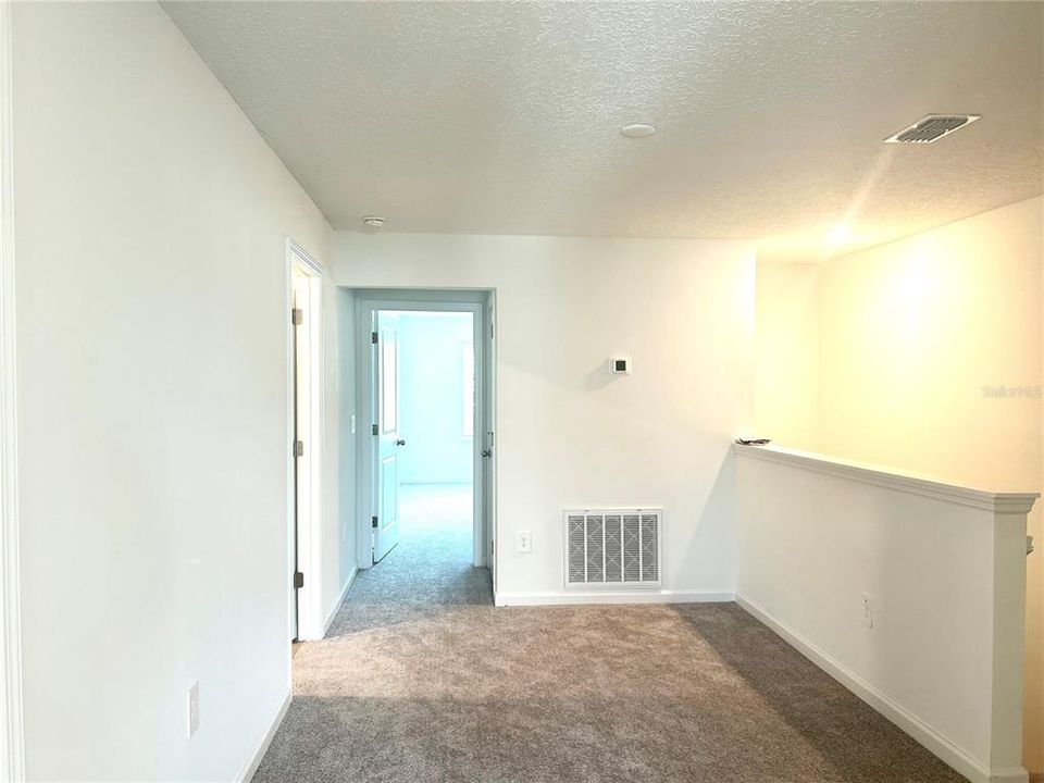 For Rent: $1,750 (3 beds, 2 baths, 1708 Square Feet)