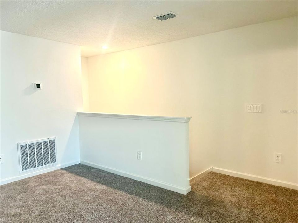 For Rent: $1,750 (3 beds, 2 baths, 1708 Square Feet)