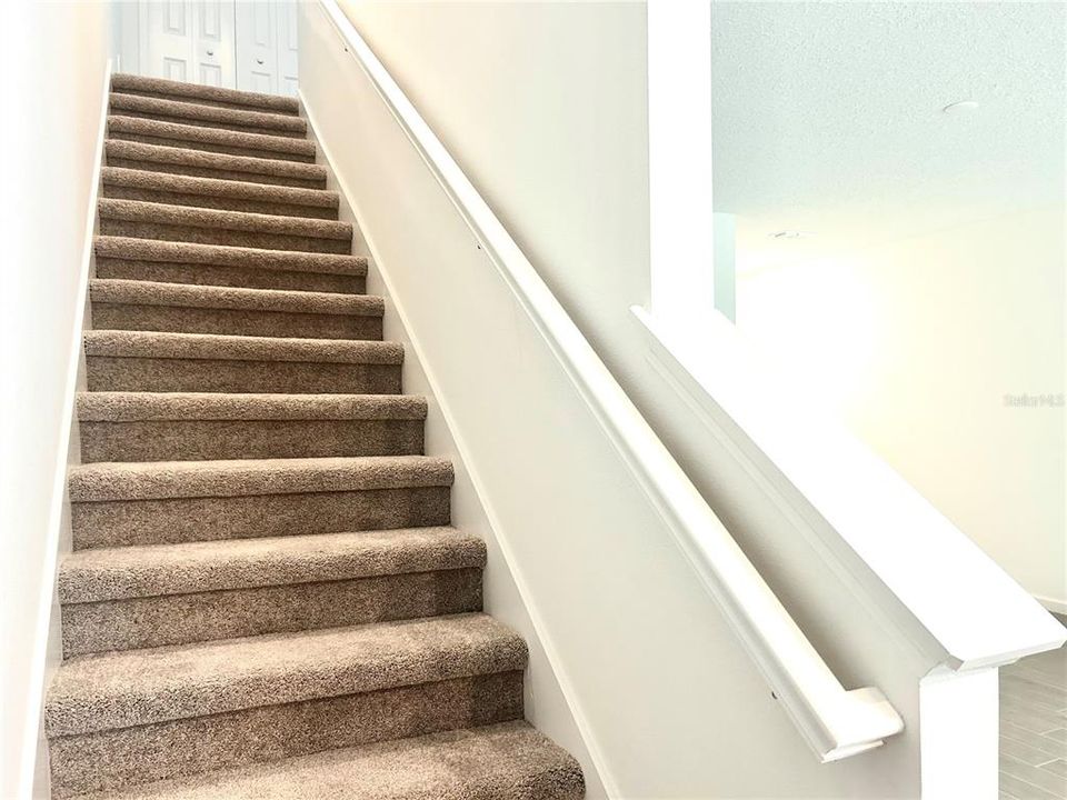 For Rent: $1,750 (3 beds, 2 baths, 1708 Square Feet)