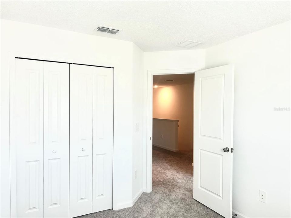 For Rent: $1,750 (3 beds, 2 baths, 1708 Square Feet)