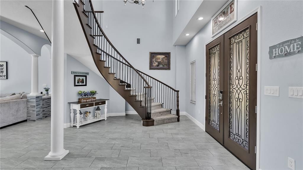 En Venta: $1,019,999 (6 camas, 3 baños, 4227 Pies cuadrados)