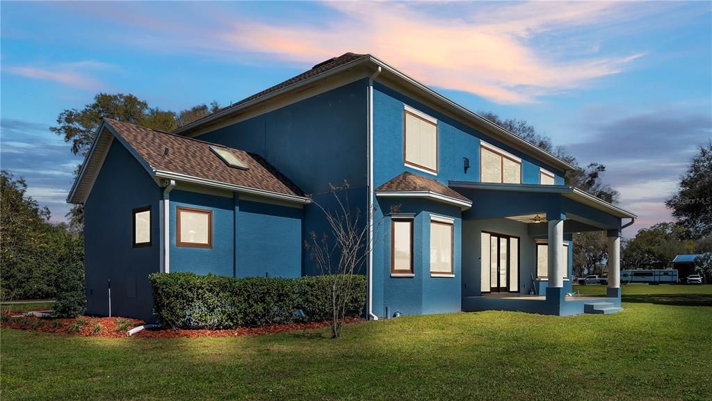 En Venta: $1,019,999 (6 camas, 3 baños, 4227 Pies cuadrados)