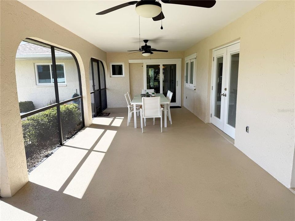 For Sale: $315,000 (3 beds, 2 baths, 2089 Square Feet)