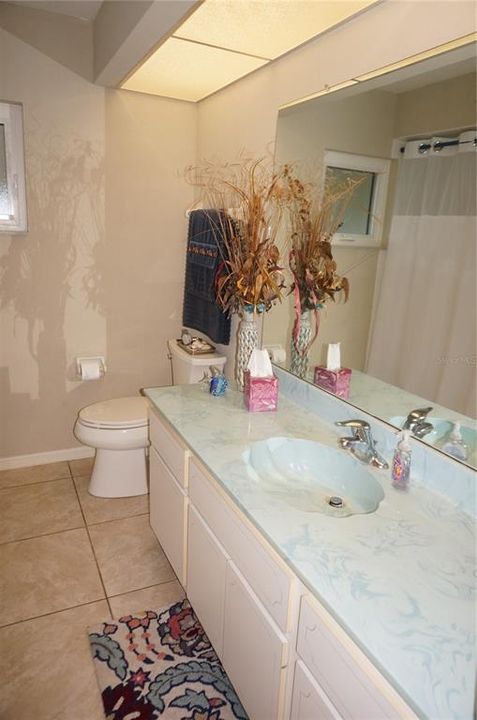 For Sale: $315,000 (3 beds, 2 baths, 2089 Square Feet)