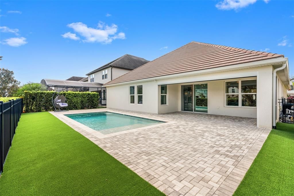 En Venta: $995,000 (4 camas, 3 baños, 2896 Pies cuadrados)