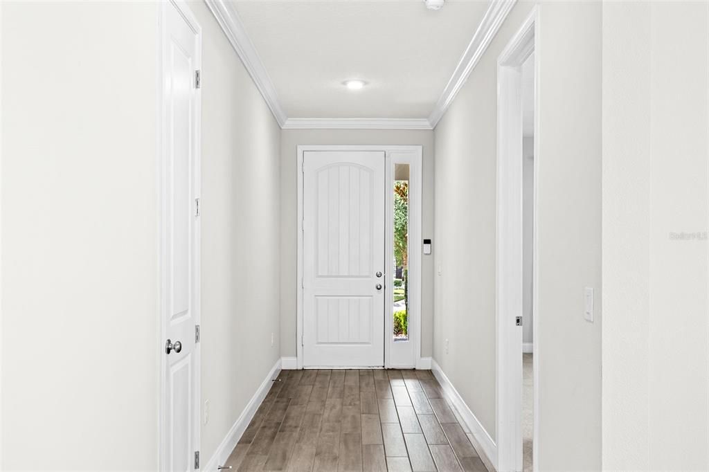 En Venta: $995,000 (4 camas, 3 baños, 2896 Pies cuadrados)