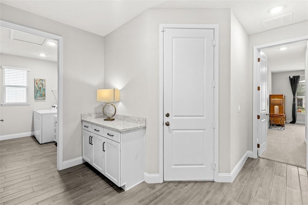 En Venta: $995,000 (4 camas, 3 baños, 2896 Pies cuadrados)