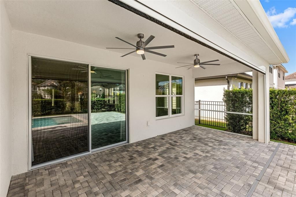 En Venta: $995,000 (4 camas, 3 baños, 2896 Pies cuadrados)