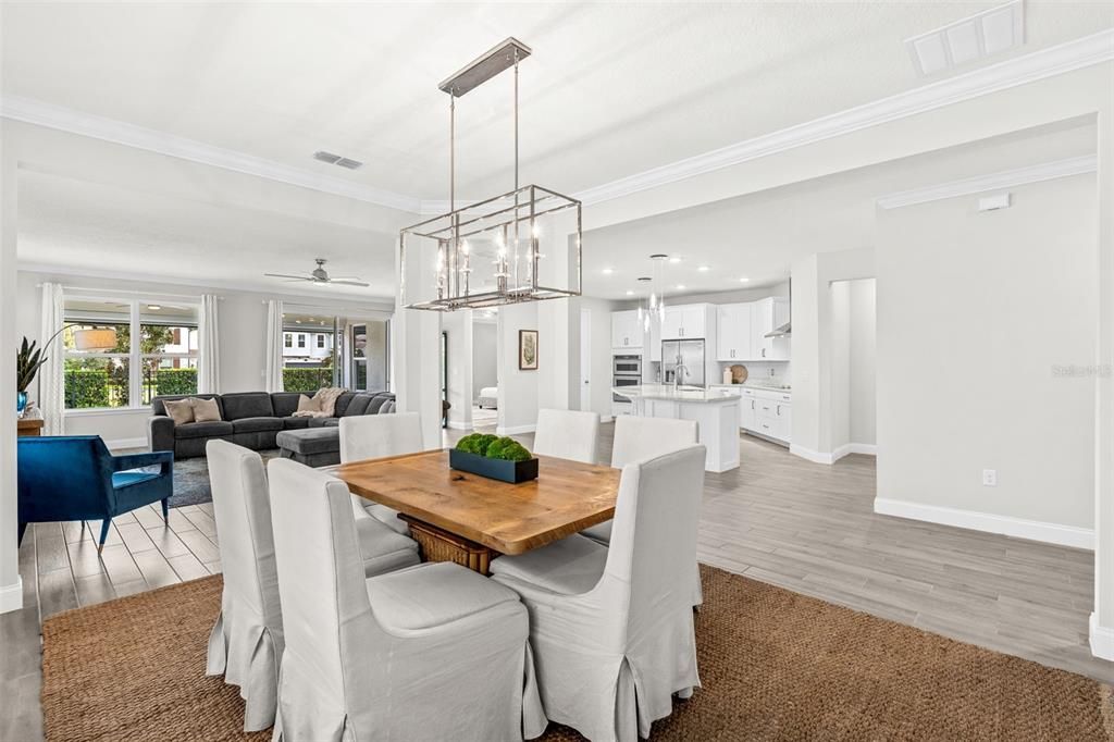 En Venta: $995,000 (4 camas, 3 baños, 2896 Pies cuadrados)