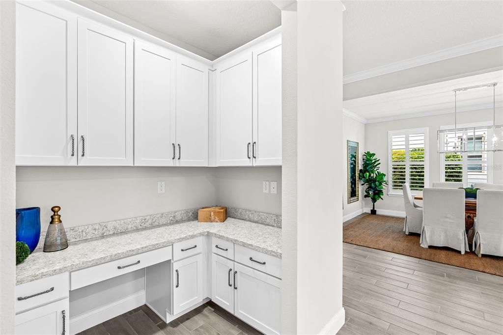 En Venta: $995,000 (4 camas, 3 baños, 2896 Pies cuadrados)