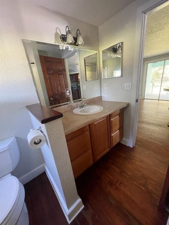 Active With Contract: $475,000 (3 beds, 2 baths, 1314 Square Feet)