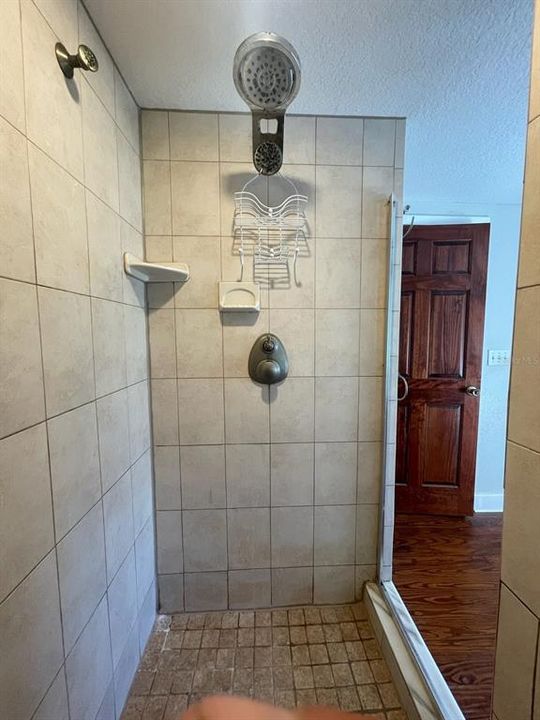 Active With Contract: $475,000 (3 beds, 2 baths, 1314 Square Feet)