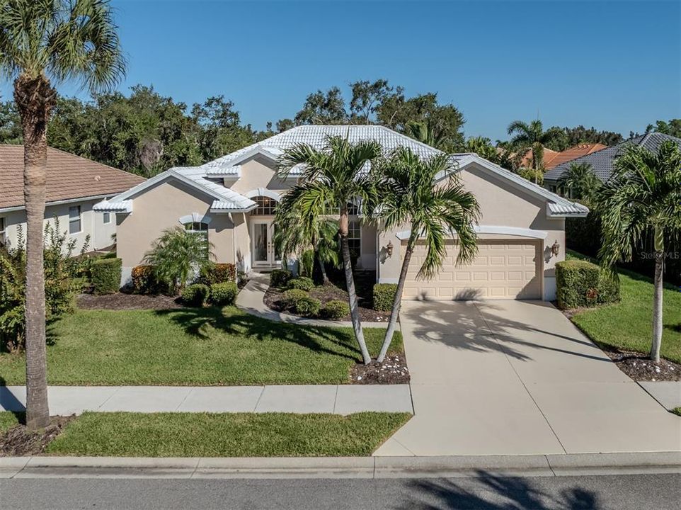 For Sale: $525,000 (3 beds, 2 baths, 2080 Square Feet)